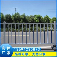 机非隔离护栏厂家 惠州道路单向分离护栏 公路栏杆